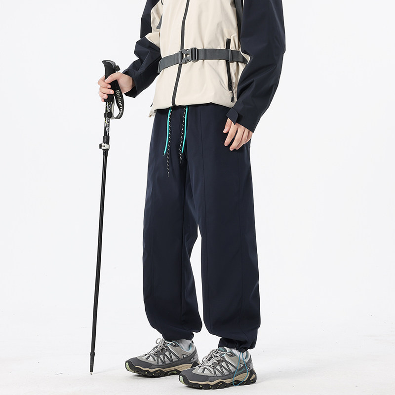 户外软壳冲锋裤男女2026夏季新款轻量化休闲裤骑行徒步运动工装裤