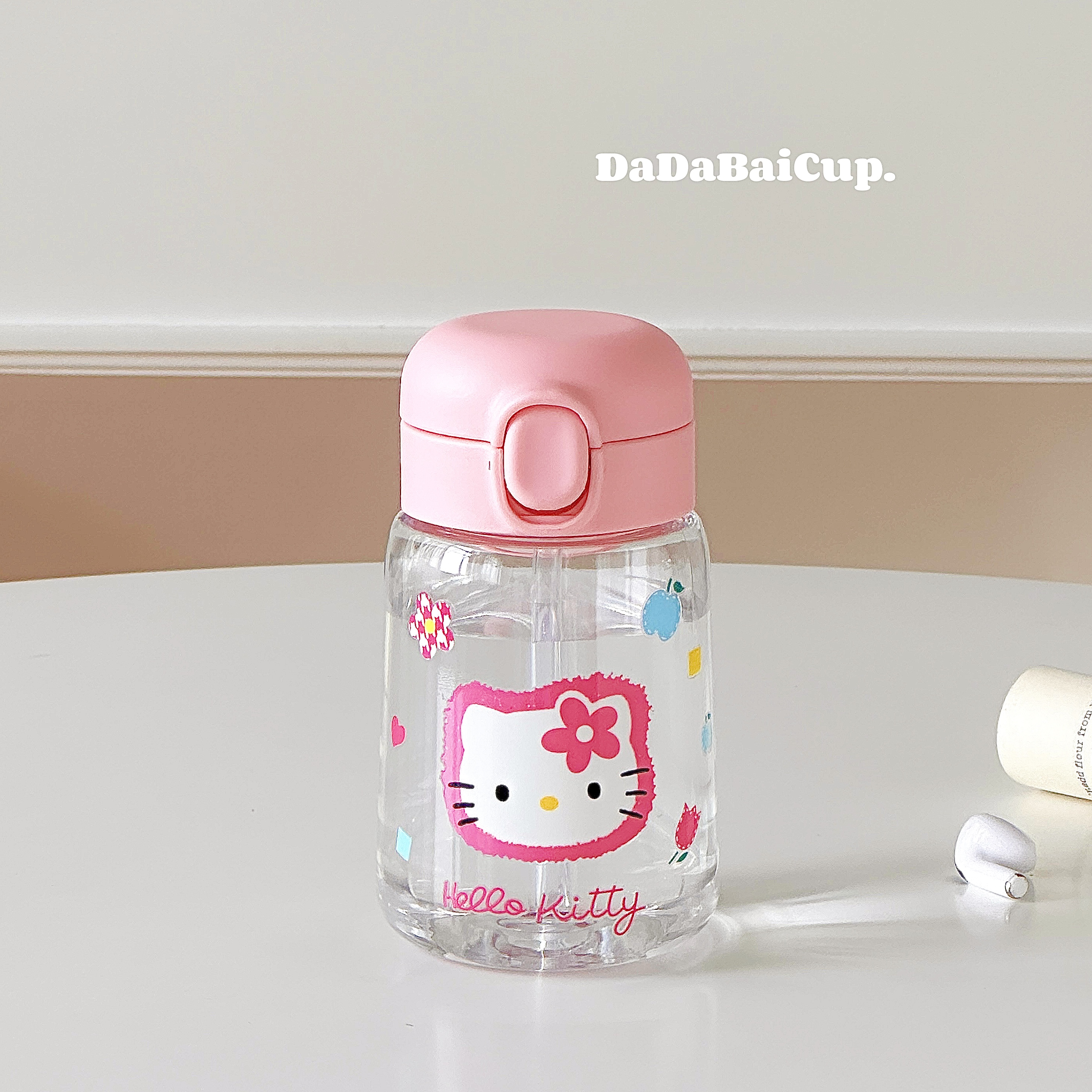 HelloKitty水杯女生高颜值夏日泡茶吸管2025新款塑料杯子便携小巧