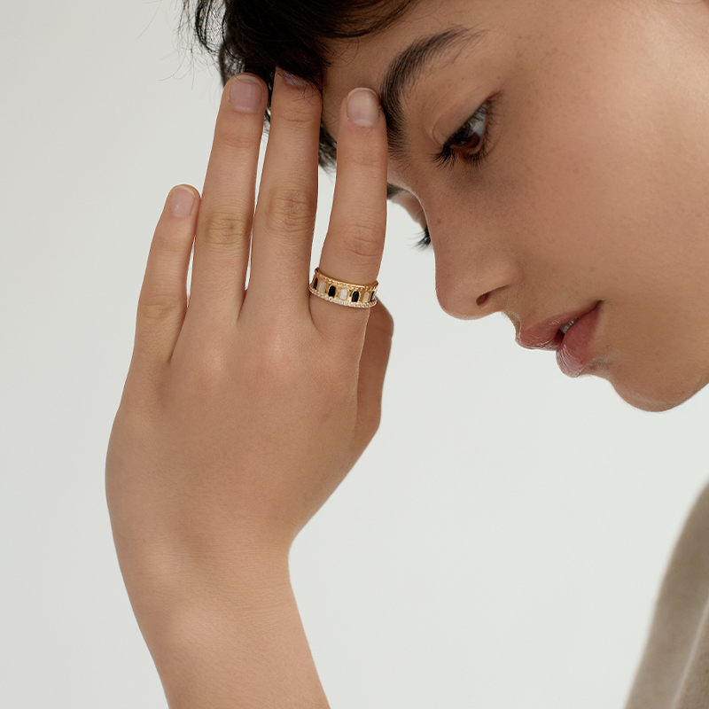 AuRevoirLesFilles拱门戒指