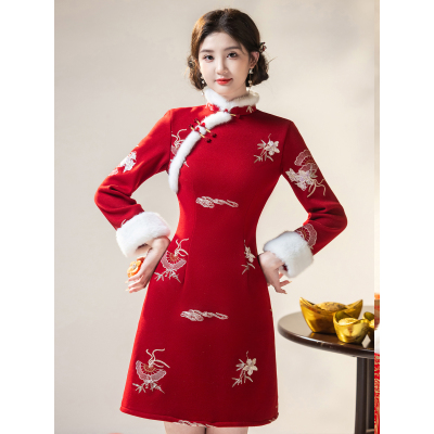 红色旗袍长袖短款订婚礼服拜年服