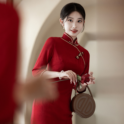 红色旗袍长款改良订婚新娘敬酒服