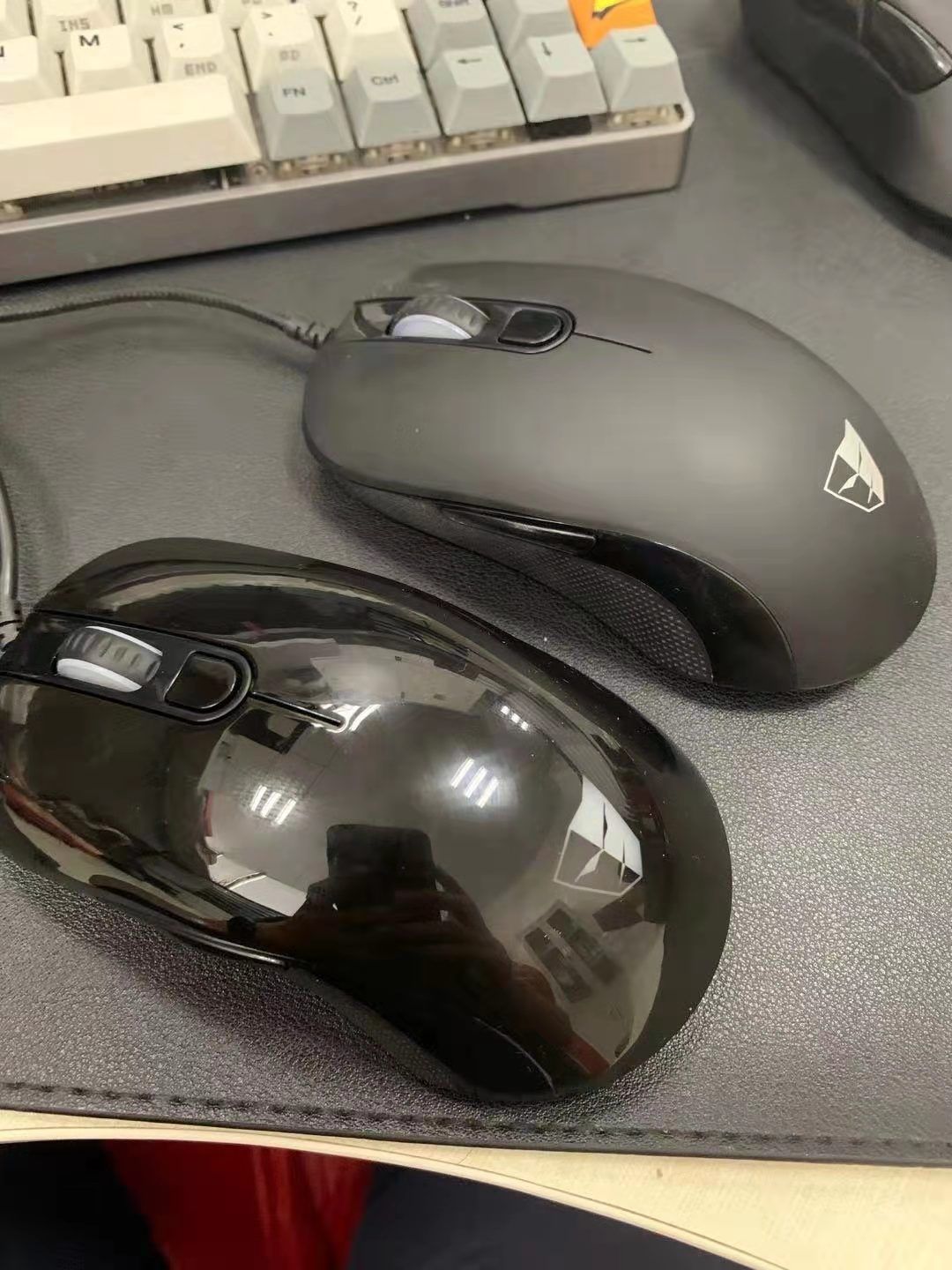 半价处理库存全新有线USB电竞游戏鼠标RGB铁修罗全键可编程可复刻