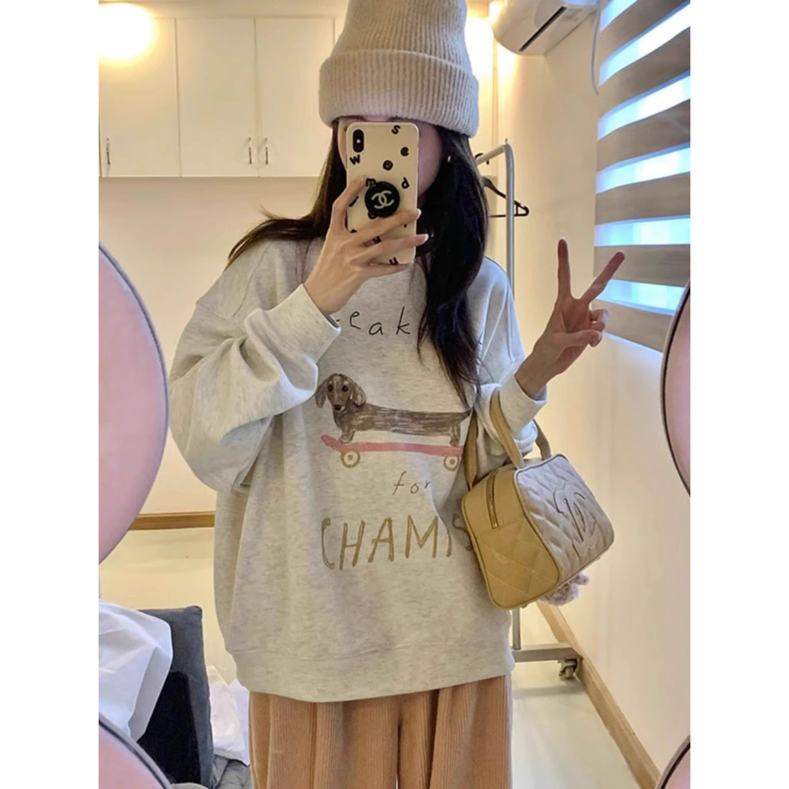 大码女装秋冬季可爱卡通小狗印花圆领卫衣宽松慵懒风长袖上衣韩版