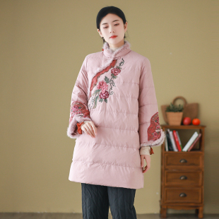 民族风中长款羽绒服2025年女装新款复古国风毛边重工刺绣斜襟外套