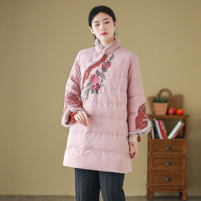 民族风中长款立领刺绣羽绒服保暖
