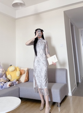 中国风重工刺绣修身旗袍款式包臀连衣裙