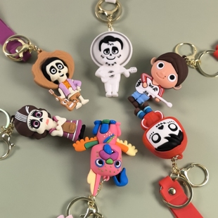 寻梦环游记粉锤公仔钥匙扣但丁立体硅胶学生挂件包包饰品周边