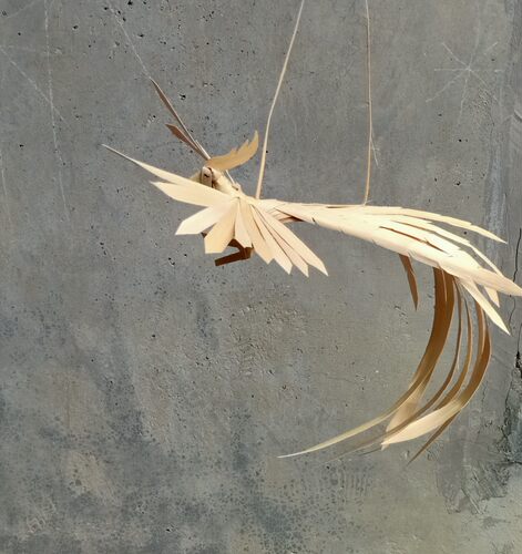 凤凰地方特色手工制作街头棕编