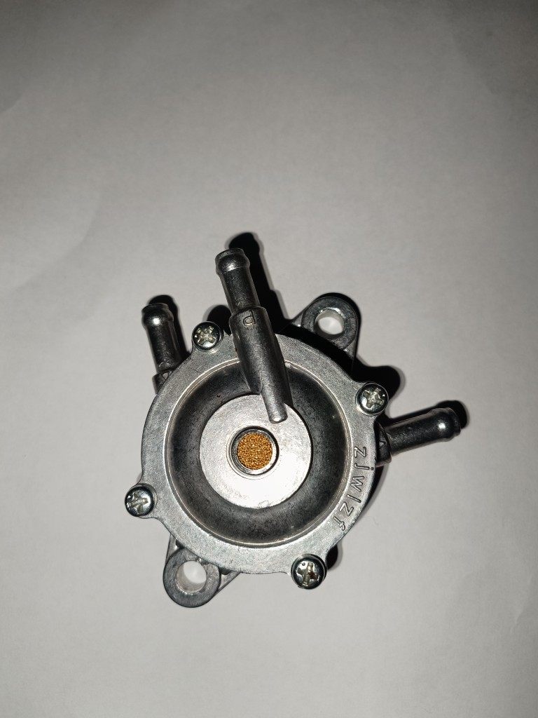 汽油泵燃油泵力帆隆鑫润通宗申2V78通用汽油泵燃油泵