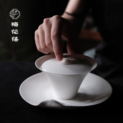 梅花落白瓷卷叶碟茶点盘极简