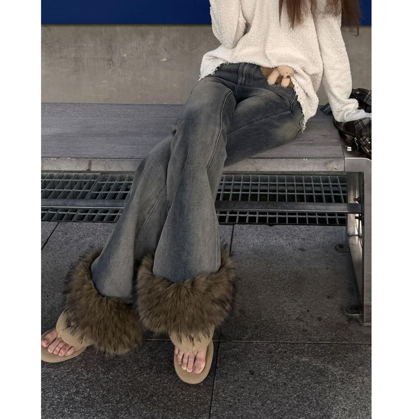 Bonheur韩系复古牛仔裤女设计感毛毛拼接y2k辣妹做旧休闲微喇叭裤