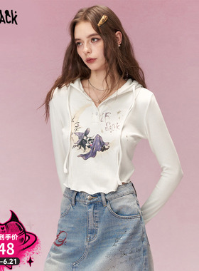 妖精的口袋白色印花连帽t恤女2026早春新款内搭修身显瘦小众上衣