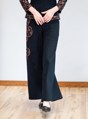 筠雅春秋新款中国风裤子黑色复古改良直筒裤中式女装休闲裤24J097