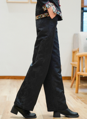 筠雅冬季新款中国风黑色复古改良直筒裤新中式女装休闲裤子24J432