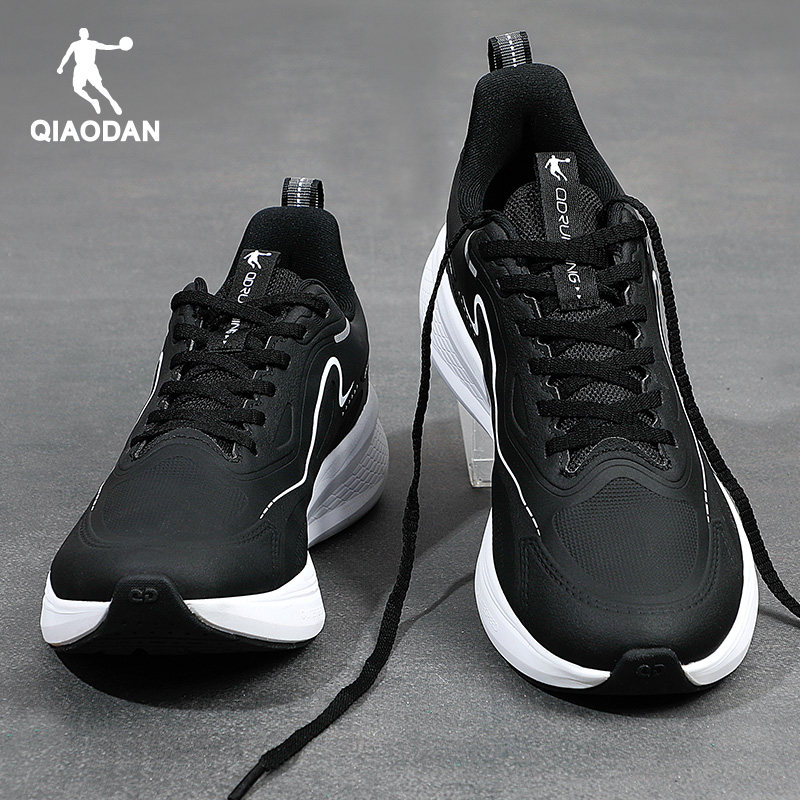 乔丹男鞋跑步鞋轻便透气防滑缓震轻质学生系带时尚休闲鞋运动鞋