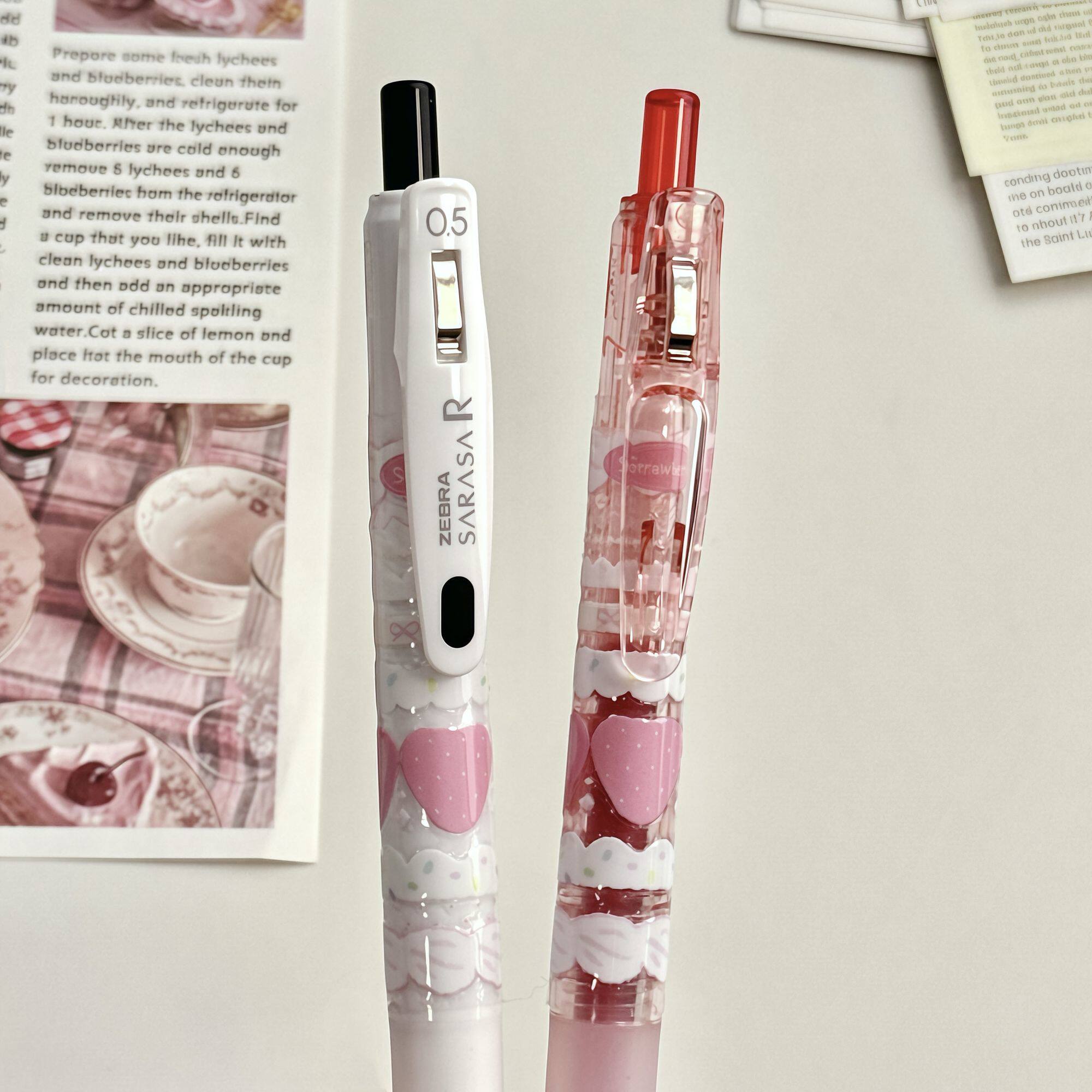 日本ZEBRA斑马中性笔JJ15草莓费尔岛甜点甜品按动笔水笔红笔红色