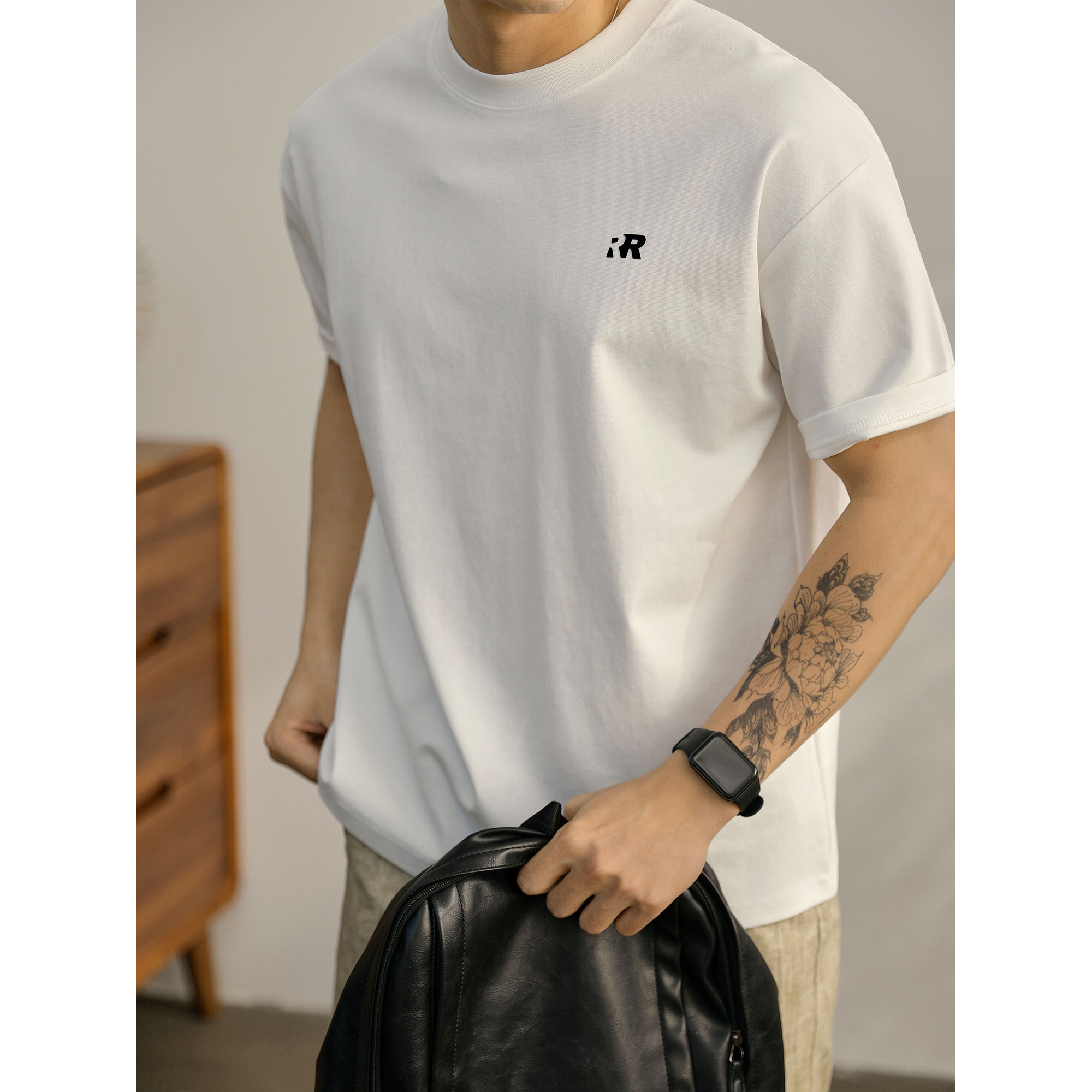 LUUD 潮流新款英文小压胶短袖T恤男士夏季亲肤棉落肩白色体恤上衣