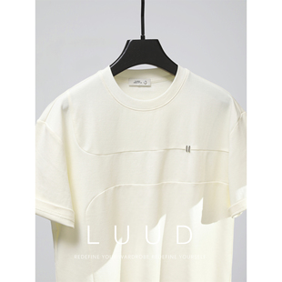 都市轻奢风树脂小装 男士 LUUD 饰微阔T恤衫 上衣 夏季 亲肤棉落肩短袖