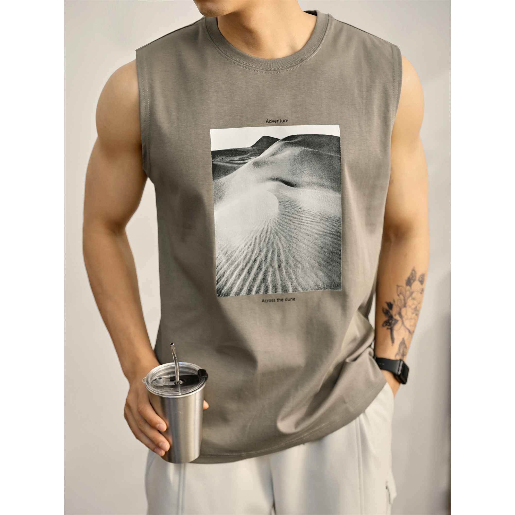 LUUD 时尚图案印花设计坎肩运动背心夏季健身运动吸汗无袖美式T恤