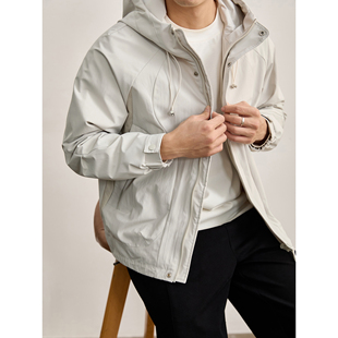 LUUD 连帽夹克外套 防风户外机能结构裁剪网布拼接冲锋衣男插肩袖