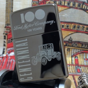 芝宝 ZIPPO 防风打火机 2002年J全新黑冰彩印福特百年老爷车 原装