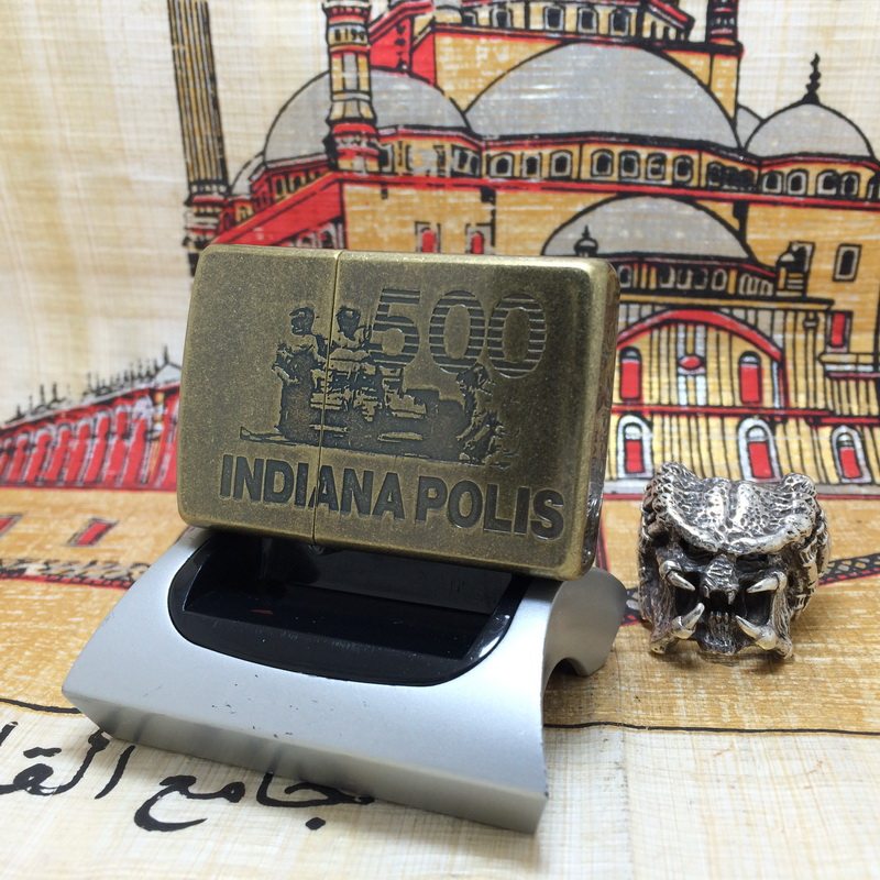 原装 1992年k全新古铜蚀刻印第安纳波利斯500防风打火机 zippo