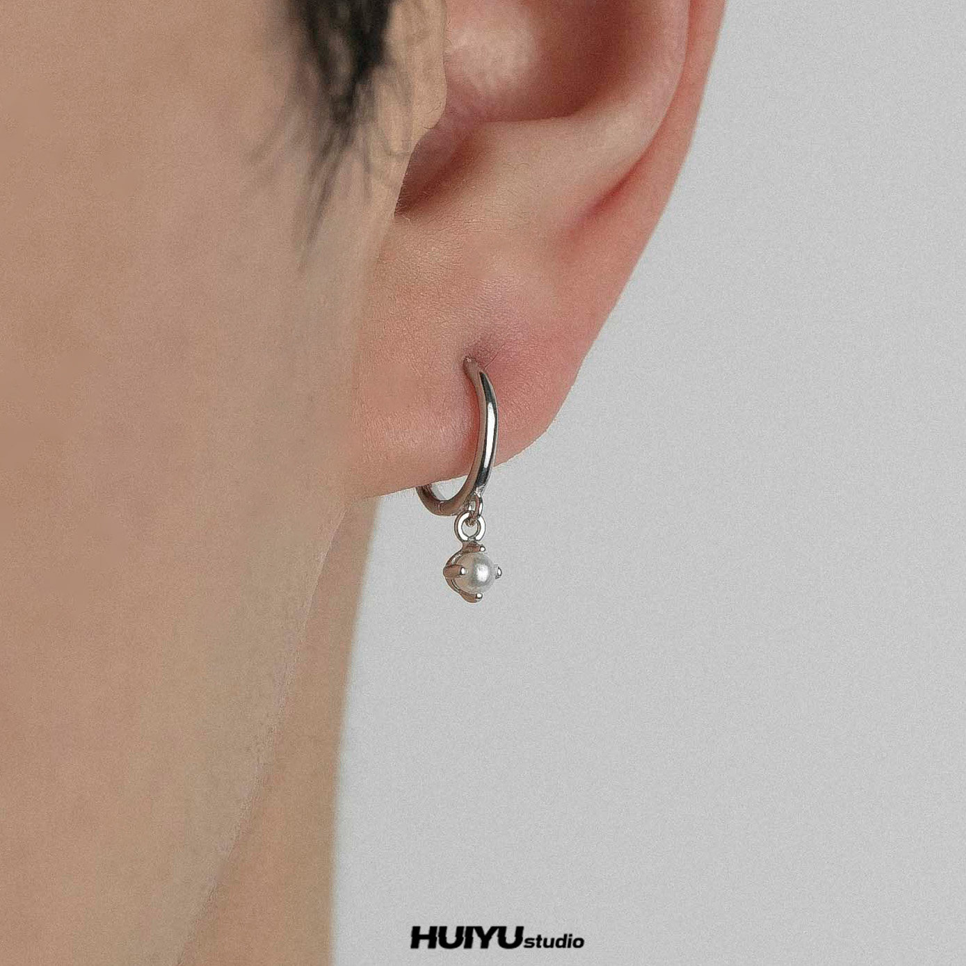 S925纯银耳圈男小众高级感简约小耳扣耳环2024年新款耳钉耳饰单只,饰品/流行首饰/时尚饰品新,耳环,淘宝优惠券,粉丝福利购,淘宝优惠卷