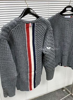 新款TB复古麻花加厚羊毛衫男圆领套头毛衣男情侣保暖红白蓝针织衫