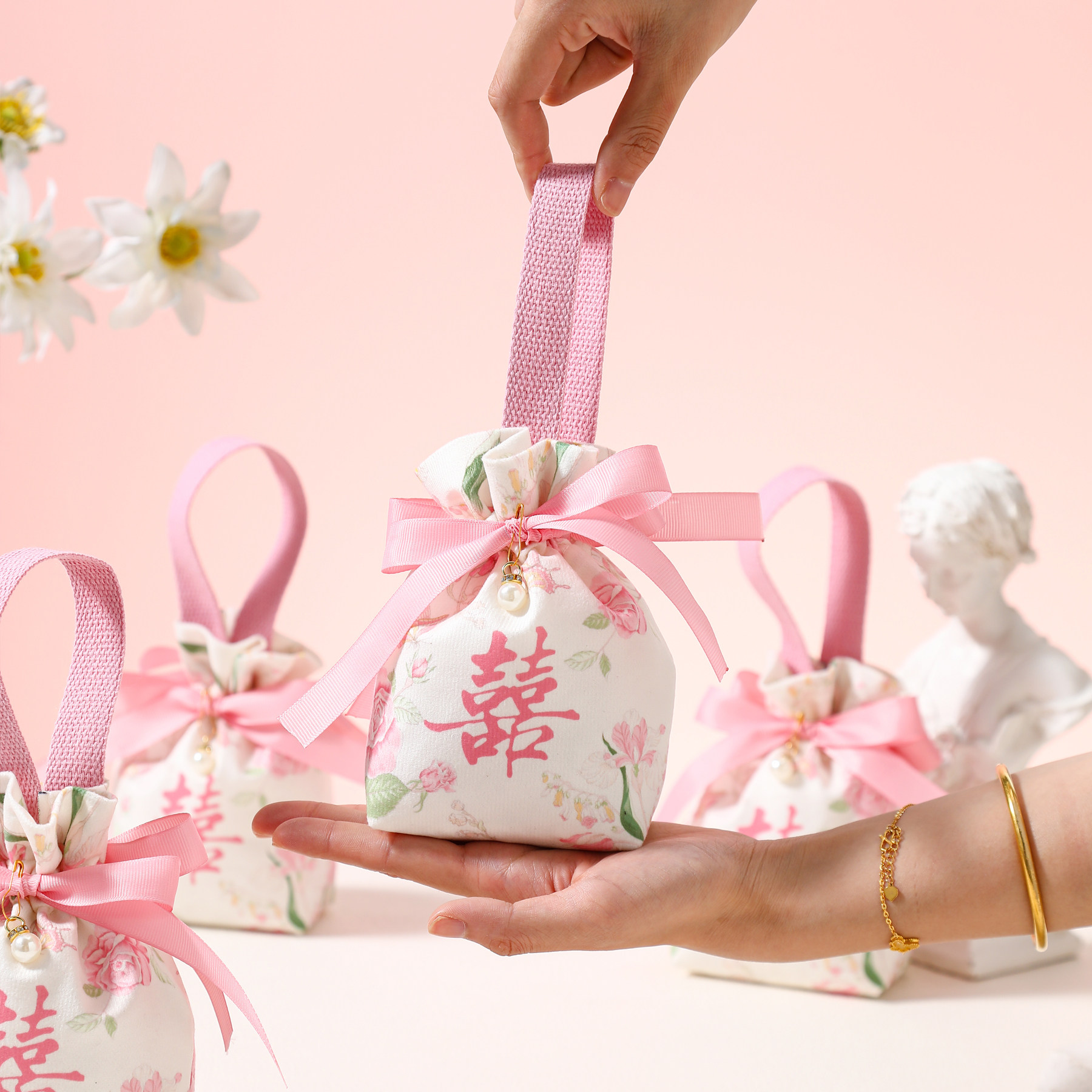 婚礼订婚免折叠手提喜糖袋图片