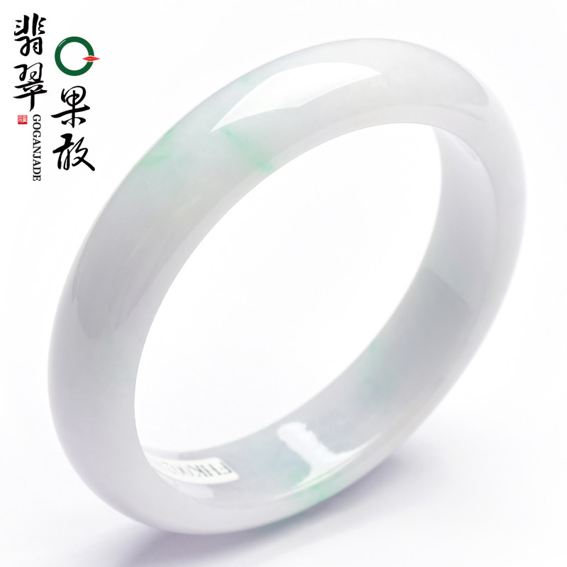 伟德国际11月18日周大福黄金价格1305元克