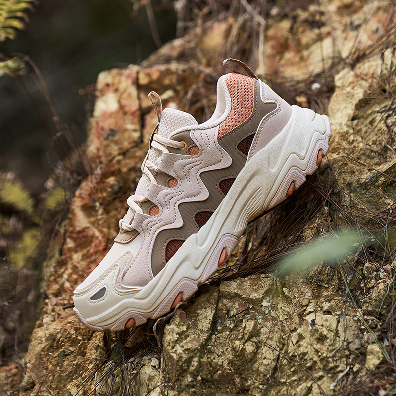 特步猫爪3.0休闲鞋女鞋2025秋季百搭厚底轻便增高户外鞋运动鞋子