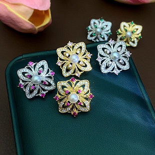 繁花幸运草珍珠耳钉女小香复古轻奢耳环2025年新款高级感耳饰批发