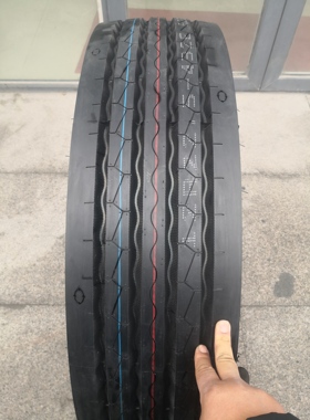 卡客车轮胎矿山轮胎12R22.5   1200R20