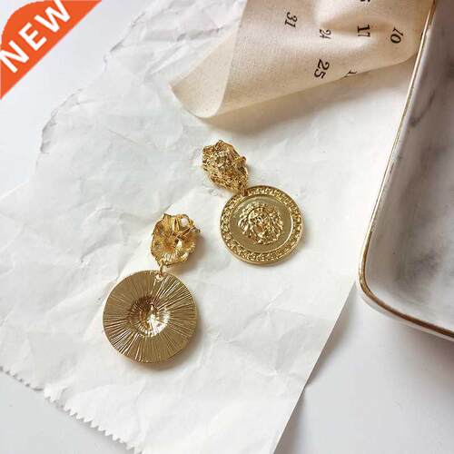 Cool Alloy Lion Totem Clip On Earrings Non Pierced for Wome