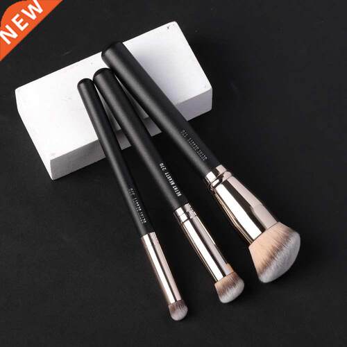 Bethy Beauty 2/ pcs Foundation Concealer Brush Set Makeup B