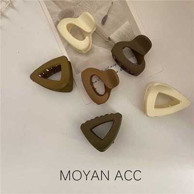 Milk coffee triangle hairpin female net red 2021 new high po