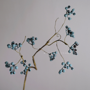 复古蓝仿真蓝莓浆果枝条轻奢高端仿真花家居装 饰客厅花艺插花
