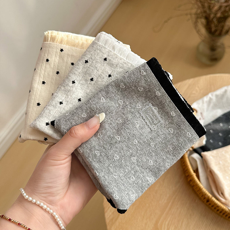 3条 10A抑菌加长裆纯棉内裤少女生中腰包臀A类婴儿棉透气三角短裤,女士内衣/男士内衣/家居服,女三角裤,淘宝优惠券,粉丝福利购,淘宝优惠卷