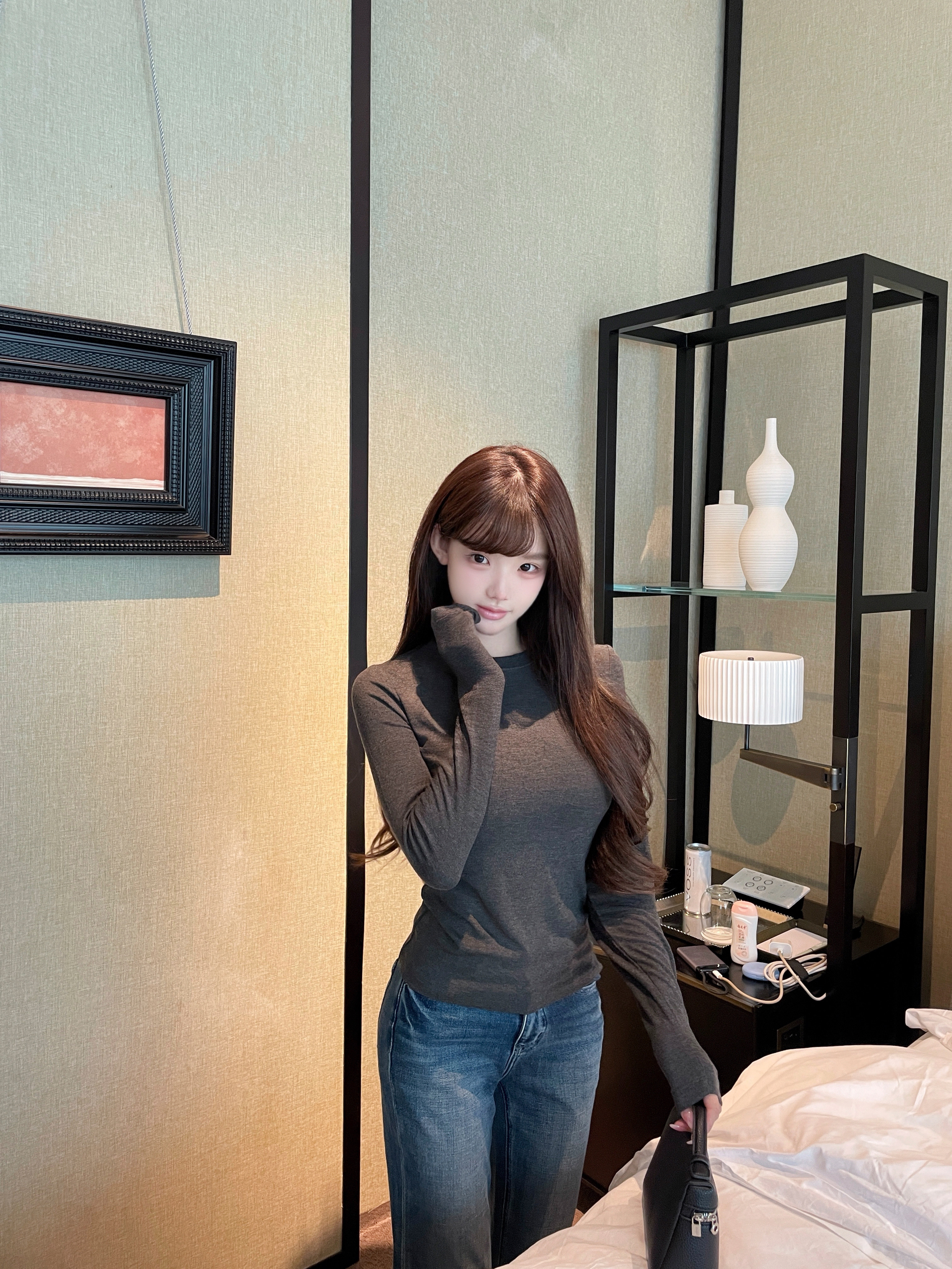 叶嘉Nailah 'C位tee' 桑蚕丝/山羊绒超舒适两色 长袖打底t恤女