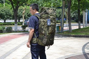 俄罗斯进口俄军特种兵户外徒步登山包双肩背包大容量防水旅行背囊
