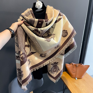 高档骏马加厚双面围巾女韩版秋冬季保暖仿羊绒大方巾披肩两用盖毯