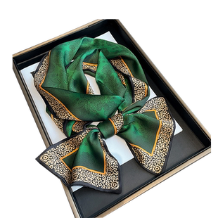 复古墨绿色印花丝巾女百搭春夏薄款双面长条飘带护颈围巾韩国领巾