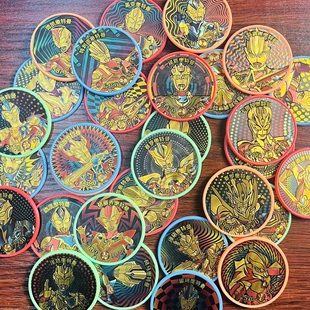 奥特曼卡片圆卡圆形卡牌水晶金卡3D立体卡塑料防水硬卡儿童玩具卡