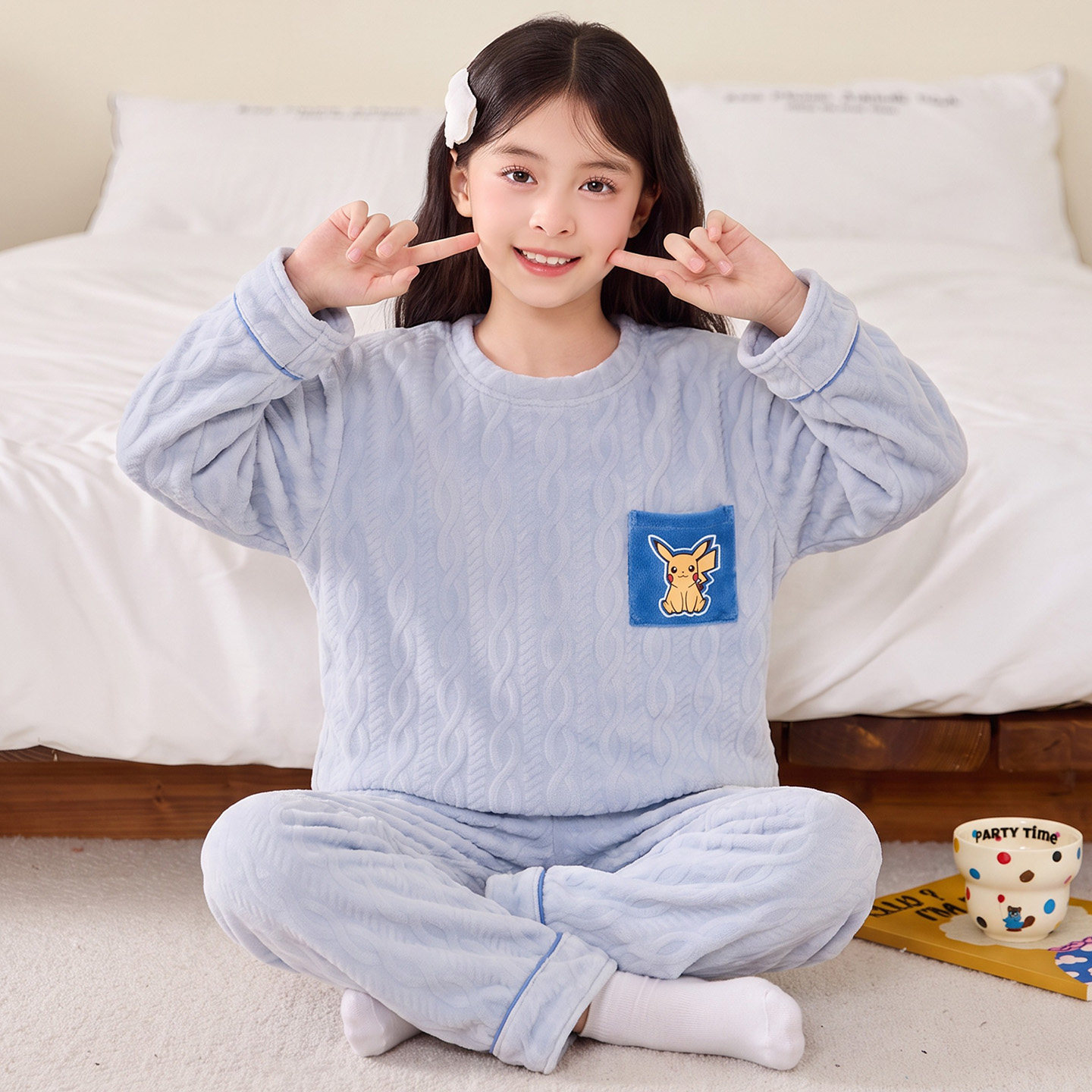 卡通皮卡丘加厚保暖女童睡衣套装