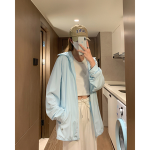 清凉一夏胖mm冰丝大码防晒服外套垂感透气百搭宽松连帽夹克女图片