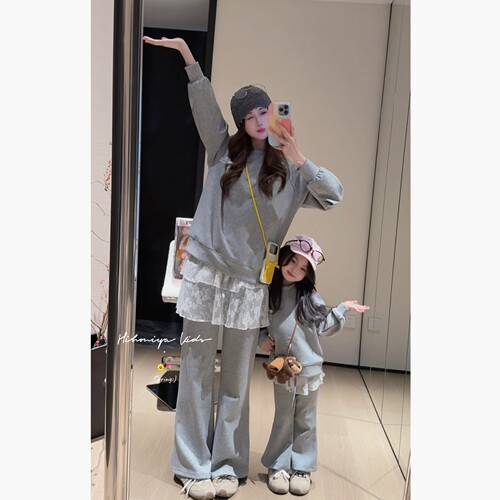 Spring韩国童装2026春季新款亲子慵懒减龄屁帘卫衣套装女童两件套