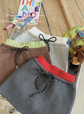 Spring韩国童装2025年秋季新款亲子款假两件拼色裙裤女小童半身裙