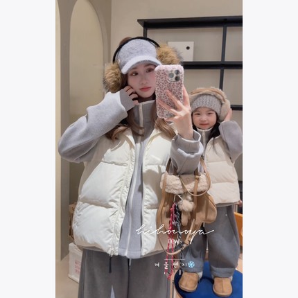 Spring韩国童装2025年冬季新款亲子轻便羽绒马甲女童加绒卫衣外套