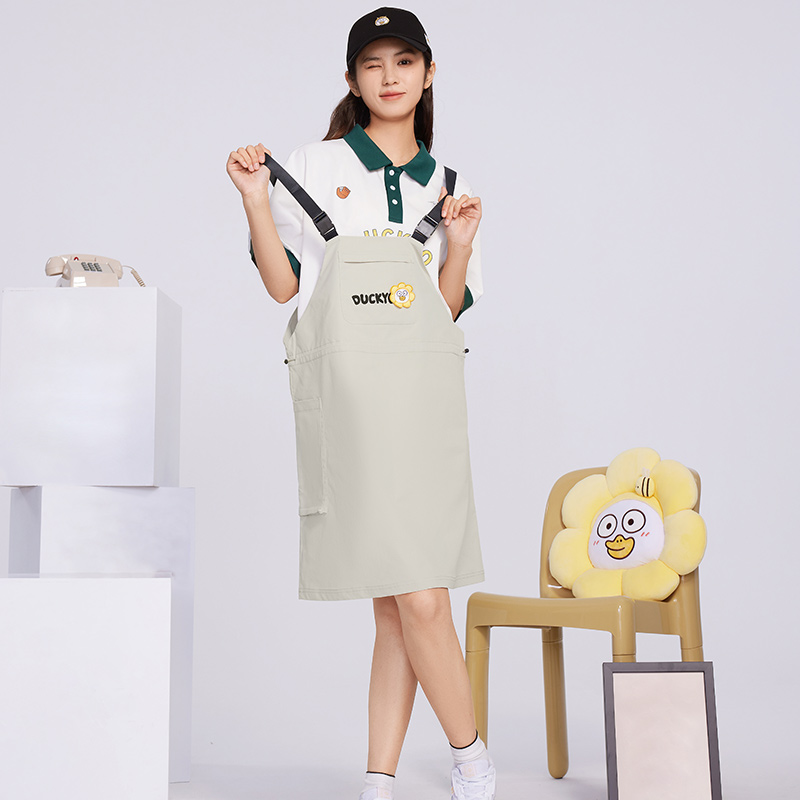 小刘鸭361背带裙女2024秋季直筒中长款宽松显瘦休闲运动半身裙