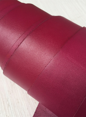 C1342意大利红色平纹头层牛皮真皮手工DIY皮料1.35mm适中